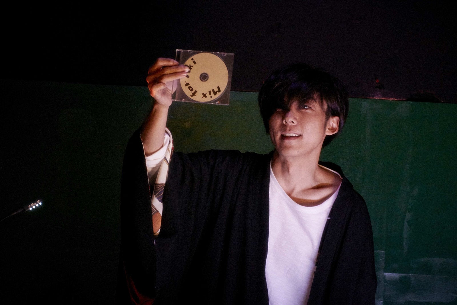 高橋一生（C）2017 KingRecords