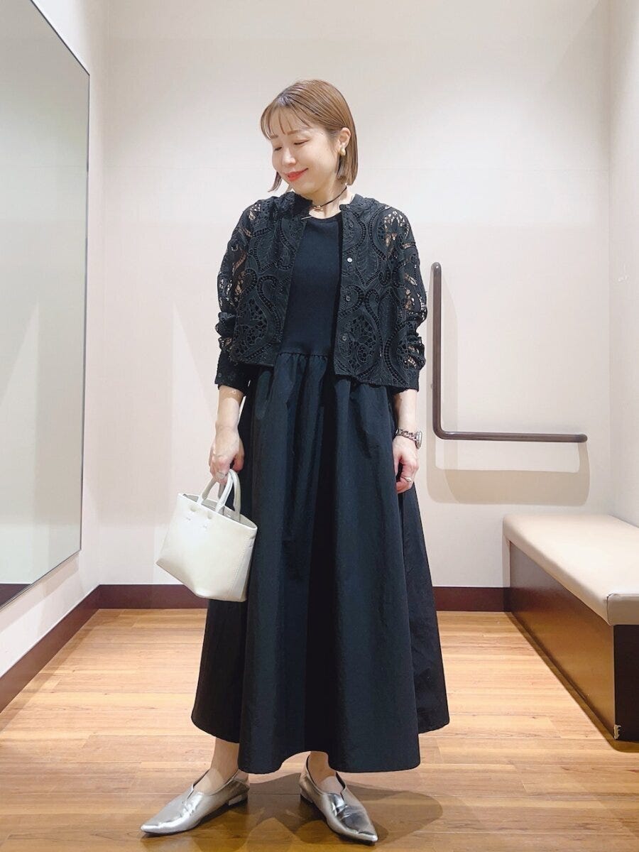 黒ワンピースコーデ5