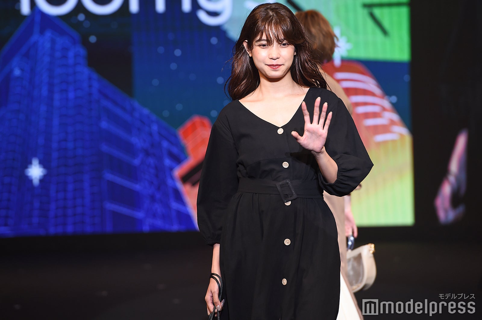 （C）モデルプレス