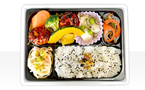 肉団子と野菜の黒酢あんかけ弁当（提供写真）