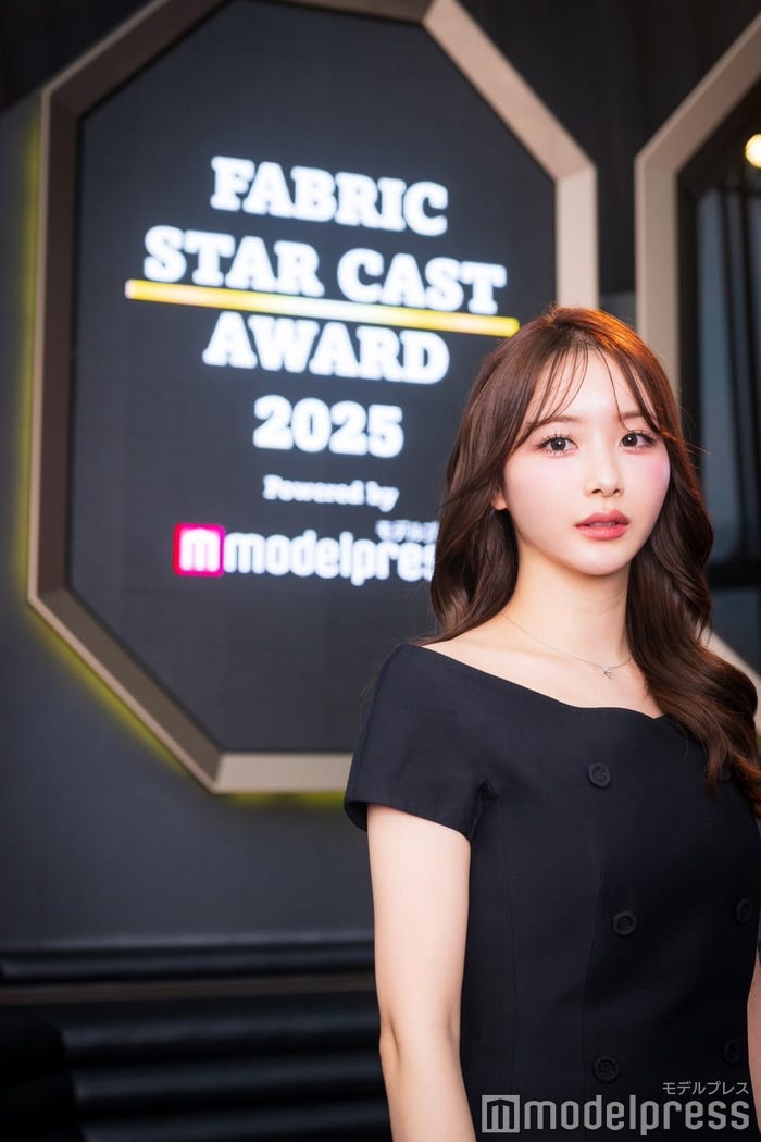 さな(C)モデルプレス