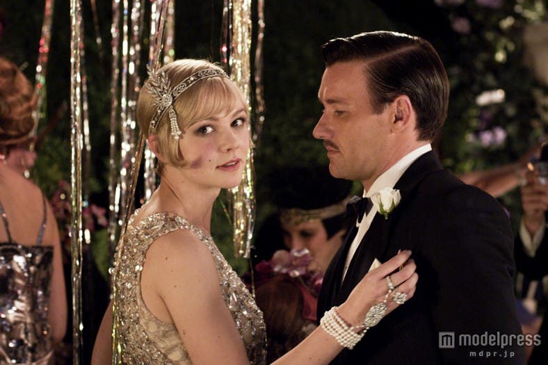 デイジーを演じたキャリー・マリガンと夫役のジョエル・エドガートン/(C)2013 Warner Bros. Entertainment Inc. All rights reserved.