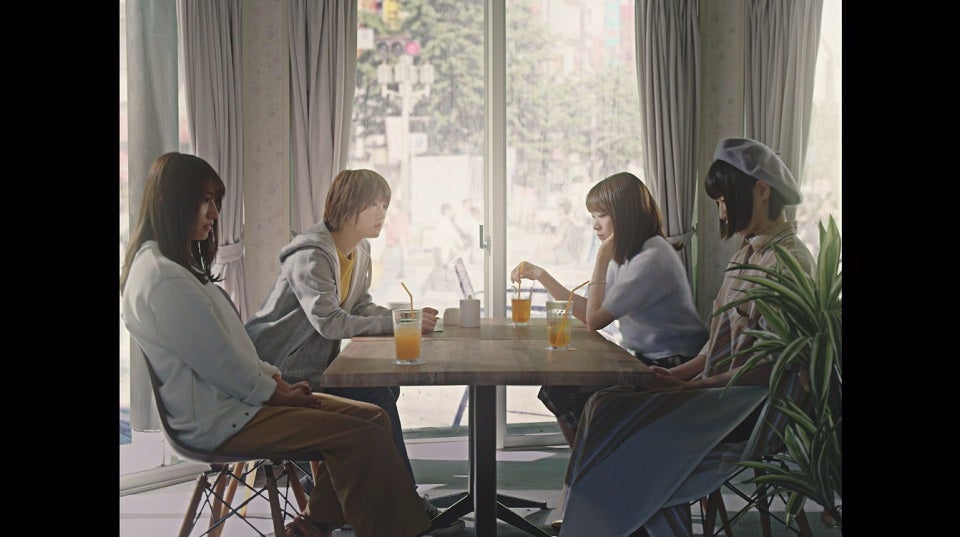 若月佑美、乃木坂46として最後のMV　秋元真夏・桜井玲香・中田花奈“女子校カルテット”の涙も