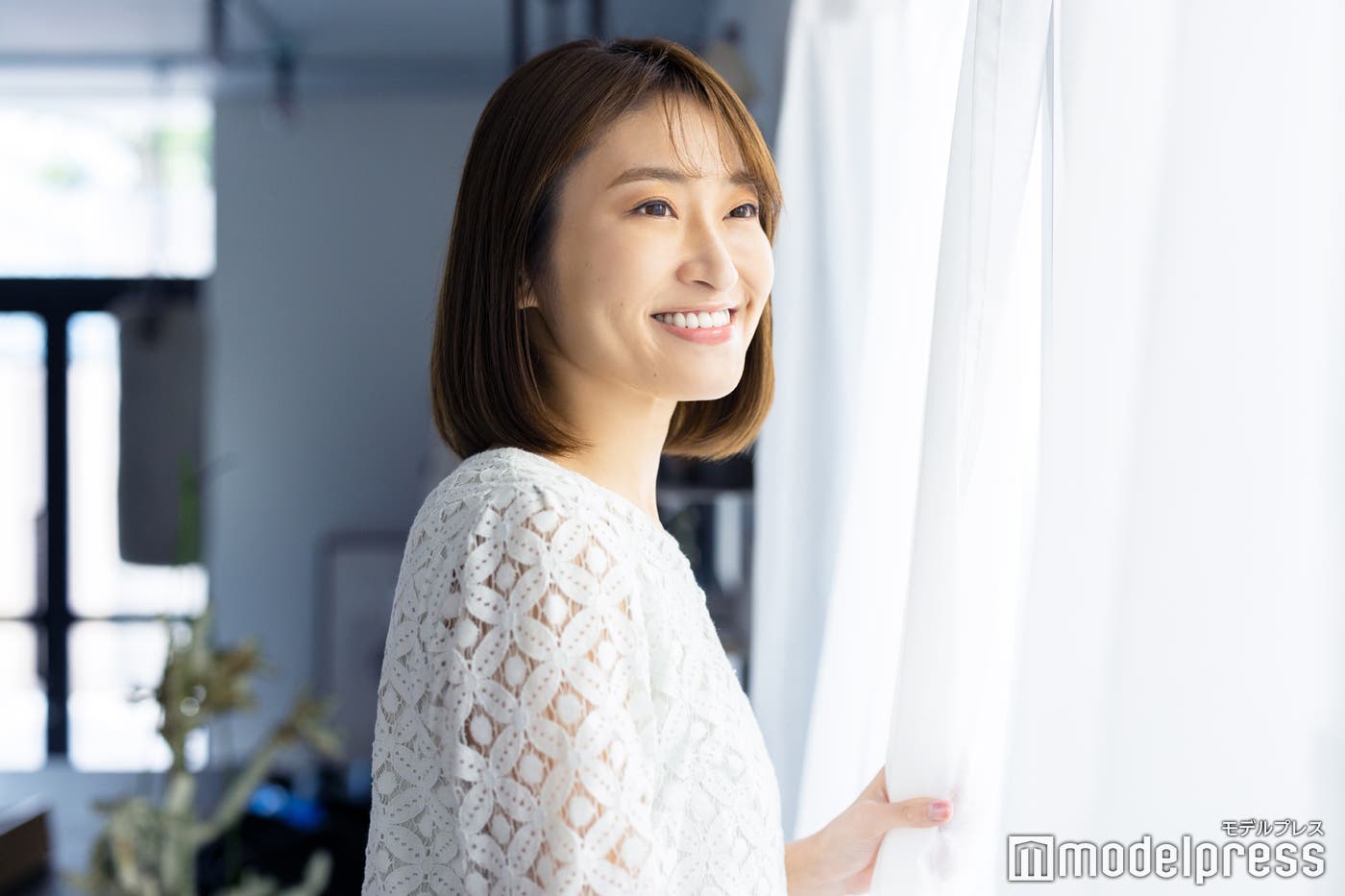 (C)モデルプレス