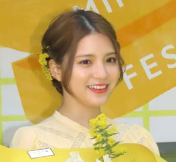 川島海荷 海外でプール♥→警備員から注意、一瞬で財布、パスポート等全部盗まれ「水着＆裸足でホテルまで歩いた」悲劇