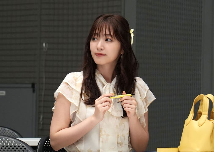 鈴木愛理「推しが上司になりまして」第3話(C)「推しが上司になりまして」製作委員会