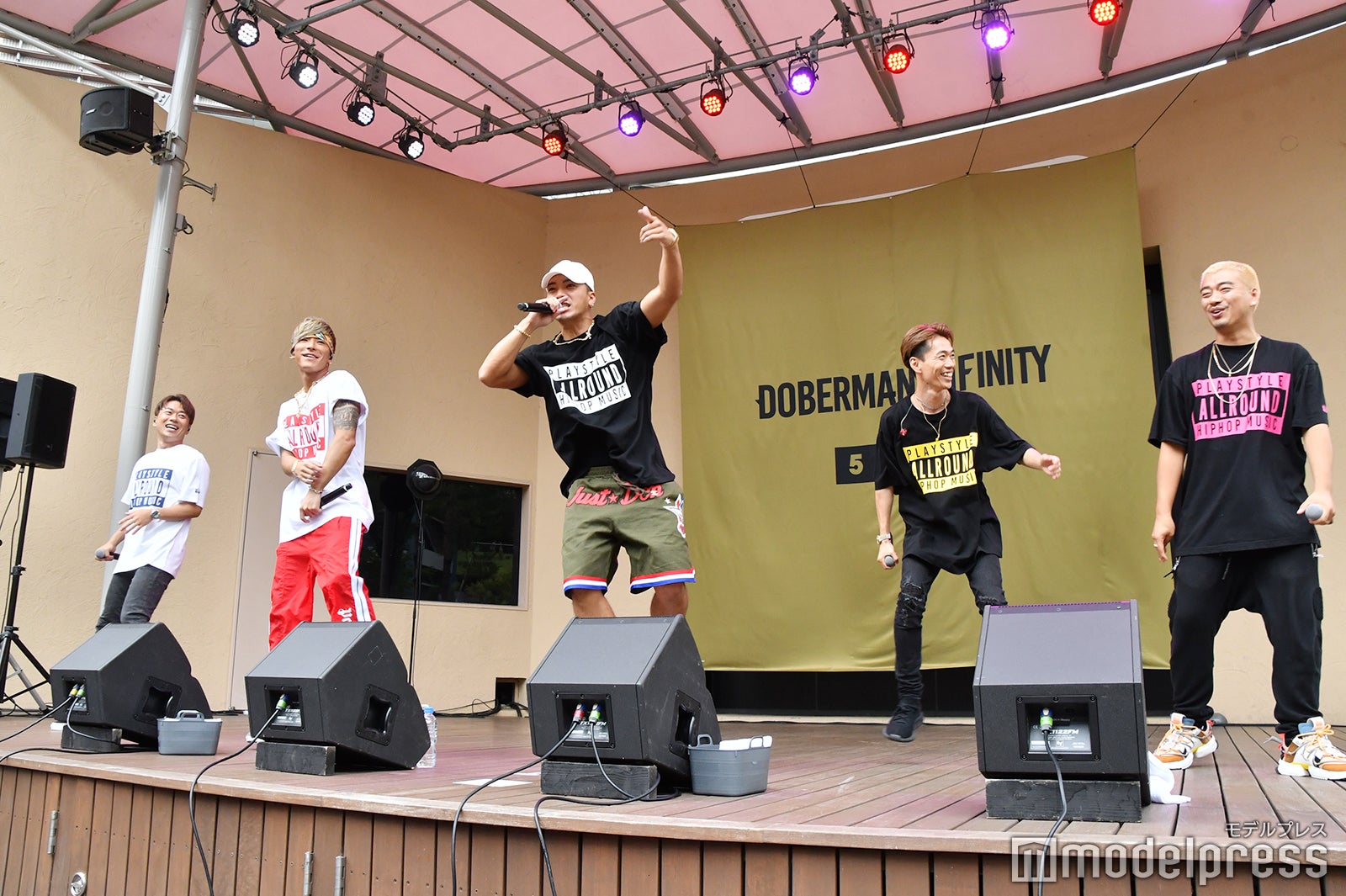 DOBERMAN INFINITY（C）モデルプレス