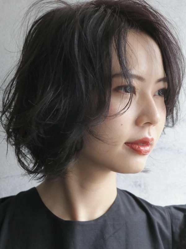 30代に似合う大人の黒髪ショート集 女性の魅力が上がる人気のおすすめスタイル モデルプレス