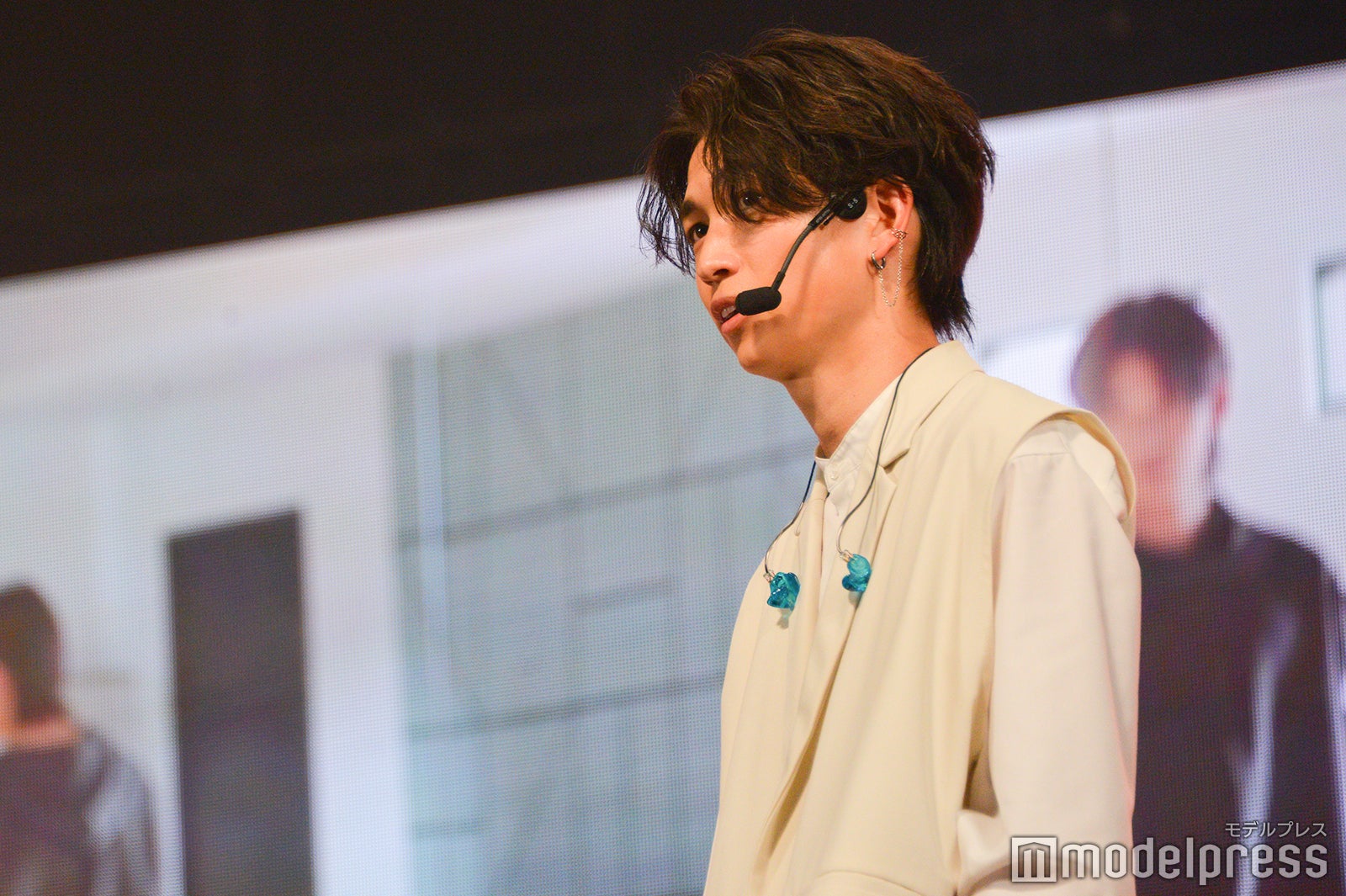 佐神弾役になった綱啓永 （C）モデルプレス