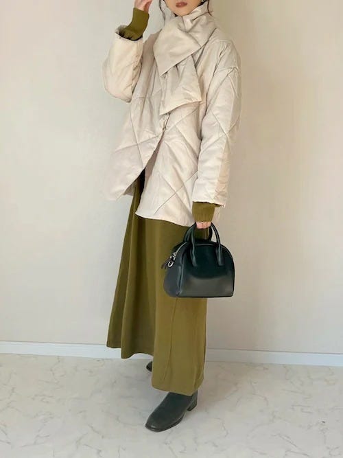 白