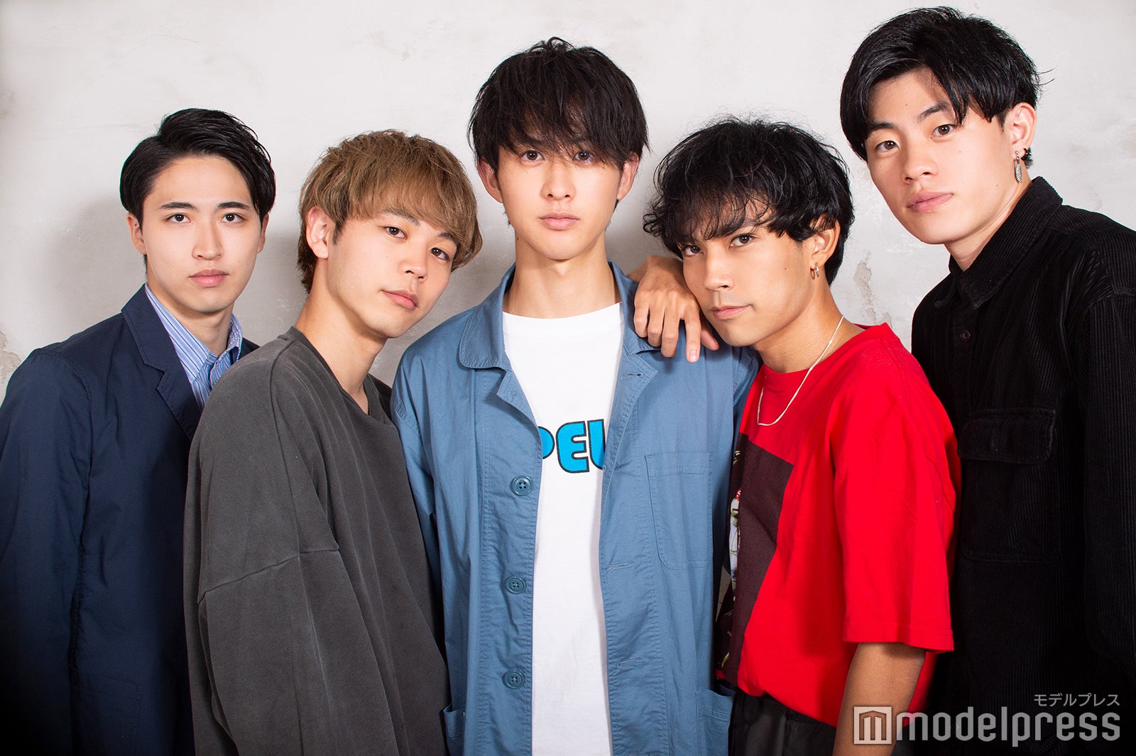 「ミスター横国」ファイナリスト／左から遠藤響生さん、津田恵佑さん、宮島大地さん、小畑鑑人さん、川端昴さん（C）モデルプレス