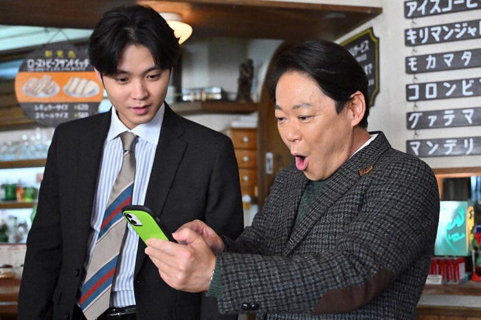 磯村勇斗、阿部サダヲ「不適切にもほどがある!」第4話より(C)TBS