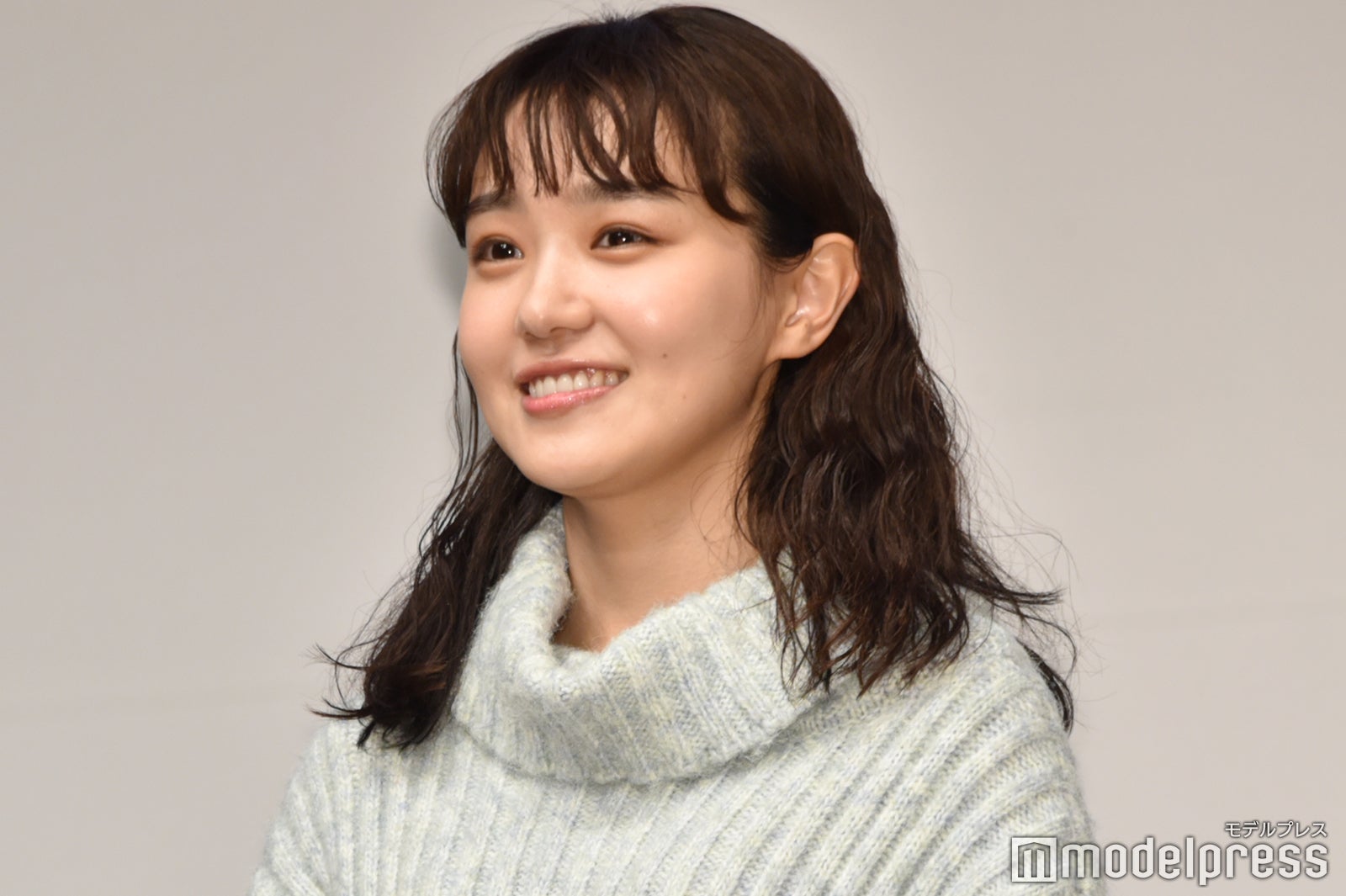 奈緒、ウエディングドレス姿のオフショット公開「特別な3ヶ月」に感謝