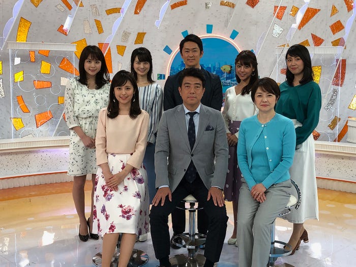 前列左から:久慈暁子アナウンサー、佐野瑞樹アナウンサー、西山喜久恵アナウンサー/後列左から:沖田愛加、高見侑里、木下康太郎アナウンサー、岡副麻希、新美有加アナウンサー(提供写真)