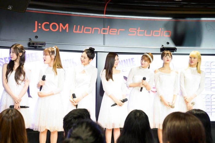 OH MY GIRL(提供写真)