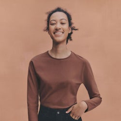 Uniqlo U(ユニクロユー)、一枚で着られるデザインの「ヒートテック」登場