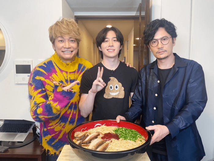 香取慎吾、カノックスター、稲垣吾郎「ななにー 地下ABEMA」(C)AbemaTV, Inc.