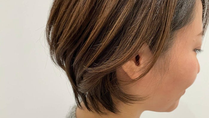 大人女性のあるある悩み 白髪 はヘアカラー スタイルで解決 モデルプレス