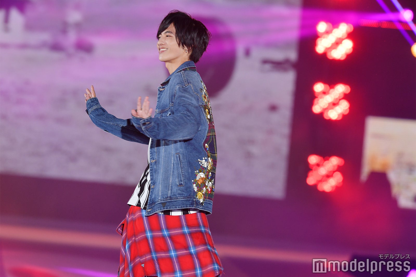 志尊淳（C）モデルプレス