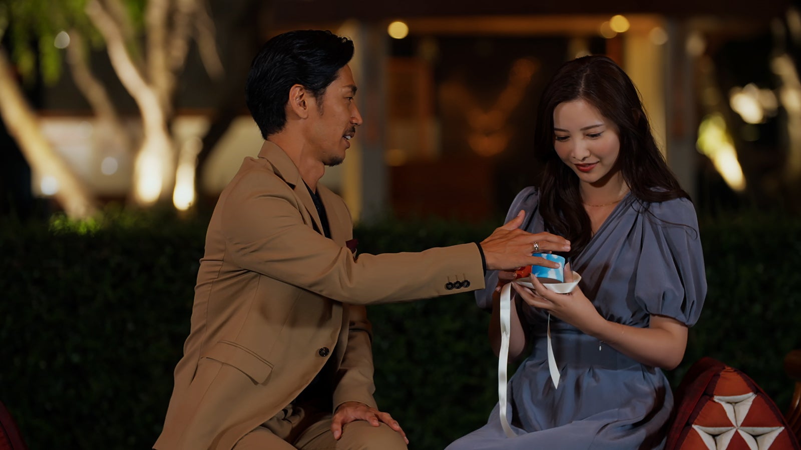 阿部大輔、尾崎美紀「バチェロレッテ・ジャパン」シーズン2エピソード5（C） 2022 Warner Bros. International Television Production Limited