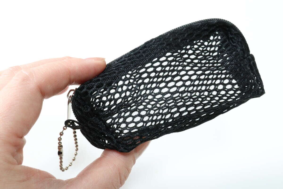 ダイソー メッシュポーチ ダイソーのメッシュポーチ