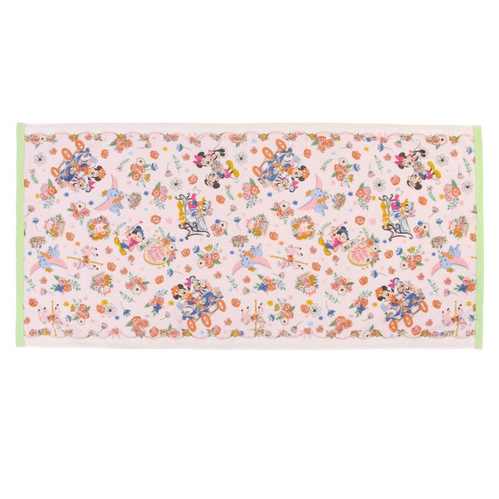 バスタオル¥3,300(C)Disney
