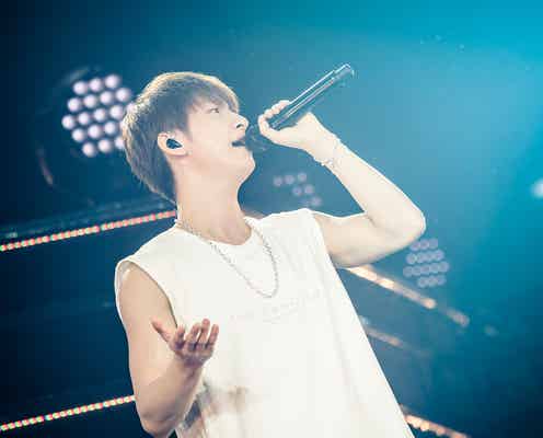 AAA與真司郎「泣いちゃったやん」出身地・大阪で初のソロライブスタート