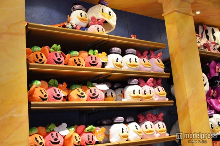オバケやカボチャモチーフのグッズ/東京ディズニーランド&東京ディズニーシーの両パーク