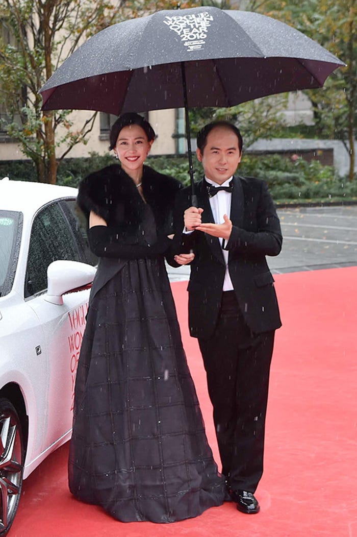 木村佳乃「VOGUE JAPAN Women of the Year 2016」レッドカーペットの様子