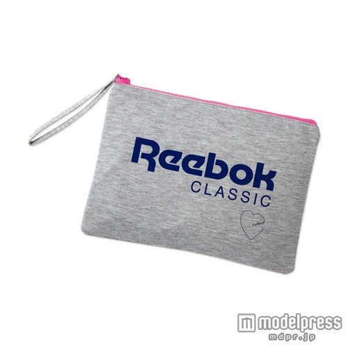 カスタネ×リーボック クラシック 大人気！スウェット調ジャンボポーチ／画像提供：宝島社