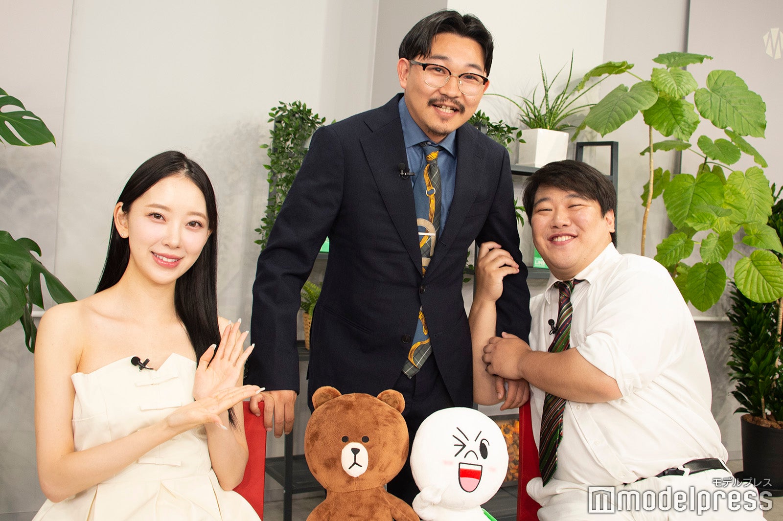 堀未央奈、伊藤俊介、ニシダ（C）モデルプレス