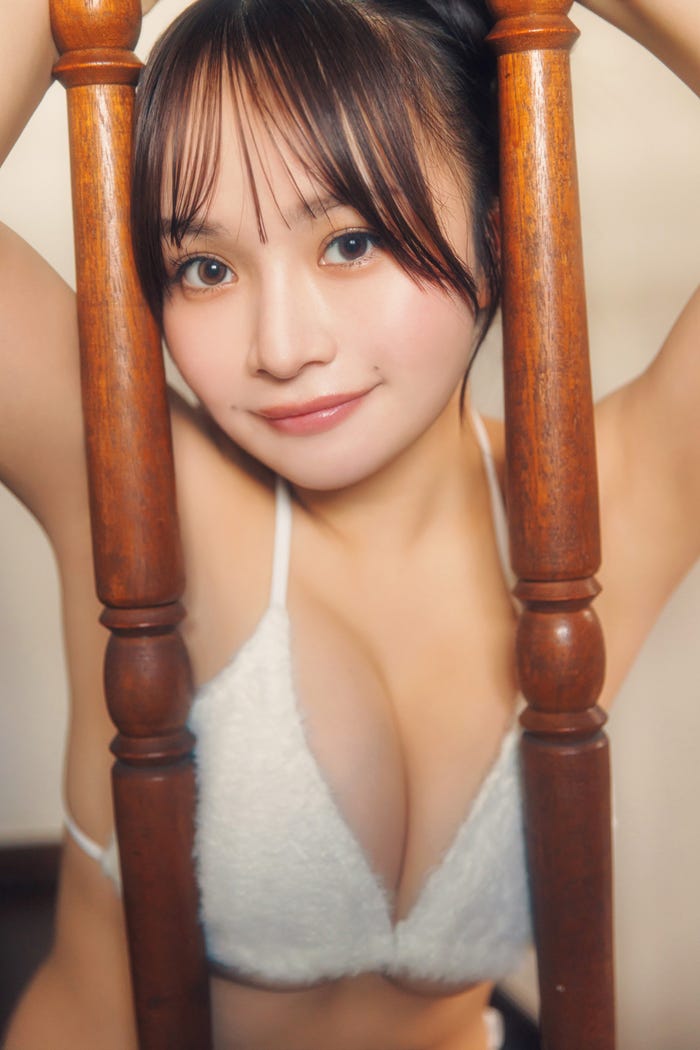 大嶋みく(C)光文社/週刊FLASH 写真:上村透生