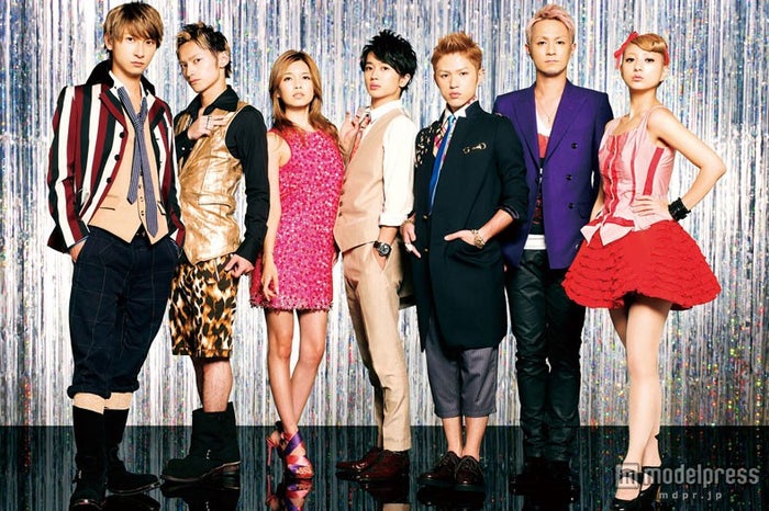 「東京ガールズコレクション 2012A/W」への出演が決定したAAA