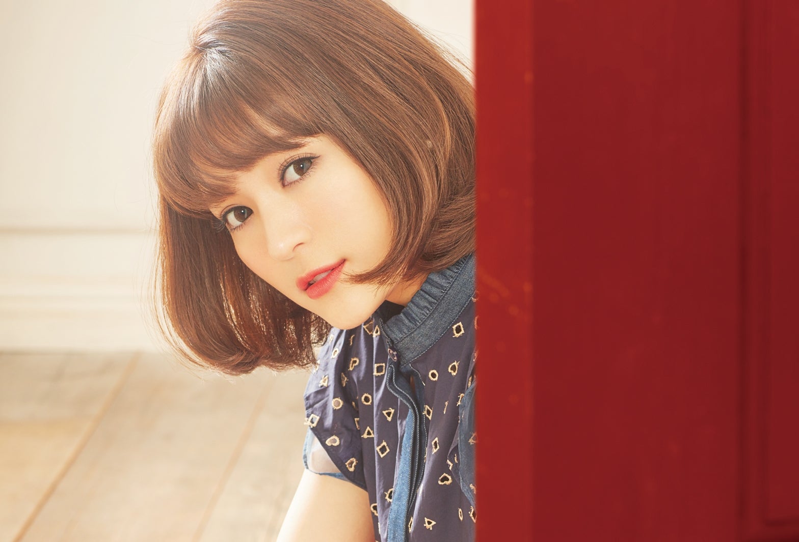 chay、2年ぶりの試みを発表　原点回帰と新たな表情