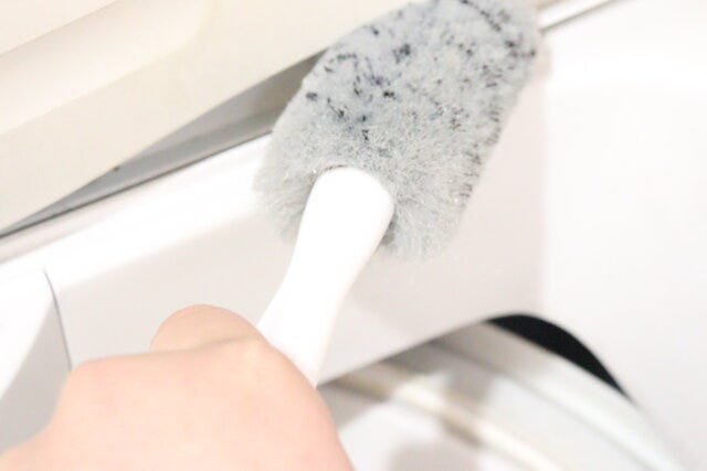 ドラム式洗濯機用クリーナー（繊維＋ブラシ）　使用例