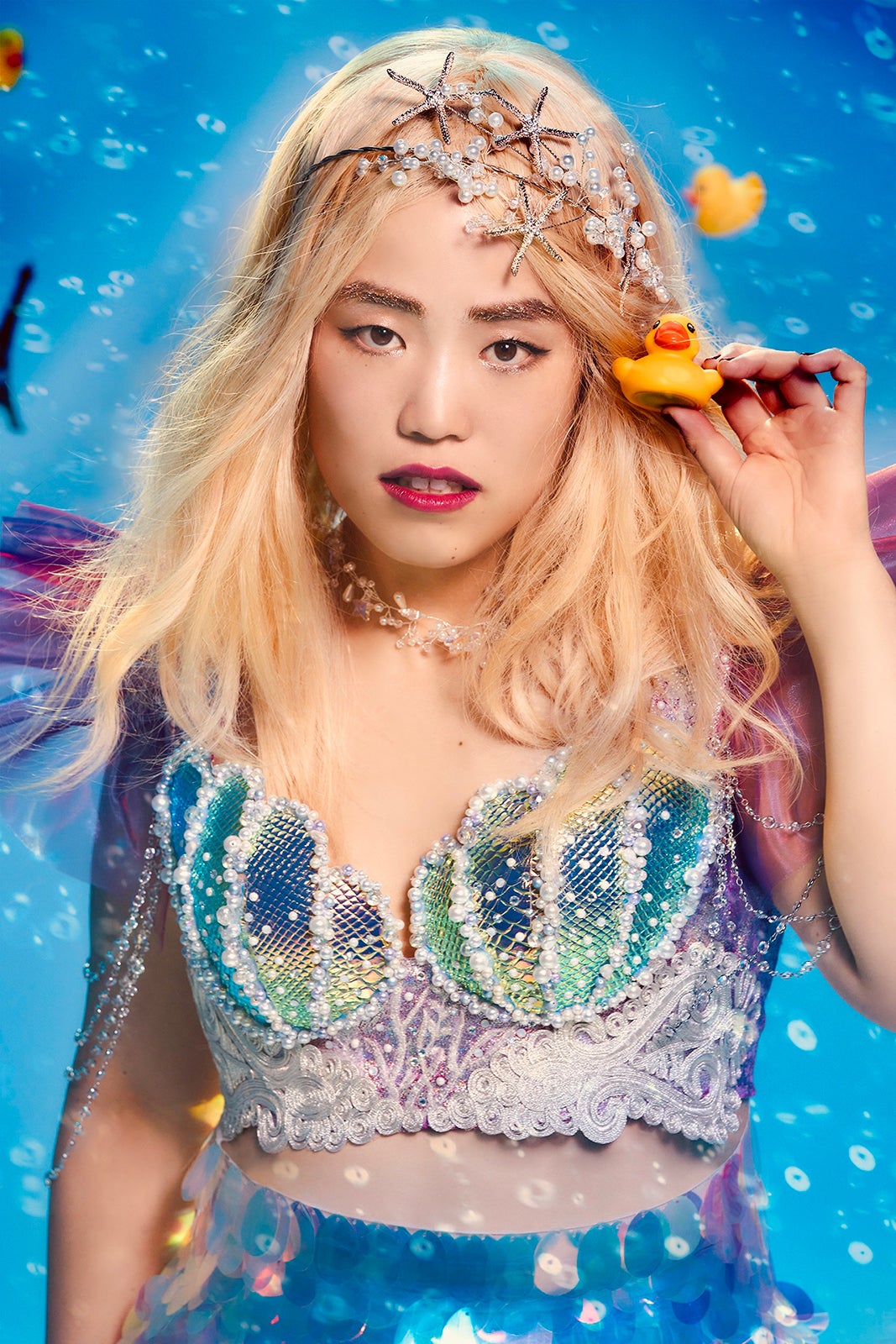 ゆりやんレトリィバァ、幻想的な人魚姿に変身「これが本来の姿なんです」