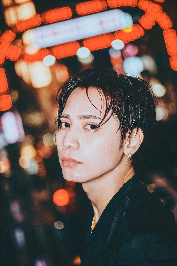 「光と影 神谷健太 1st 写真集」(宝島社)