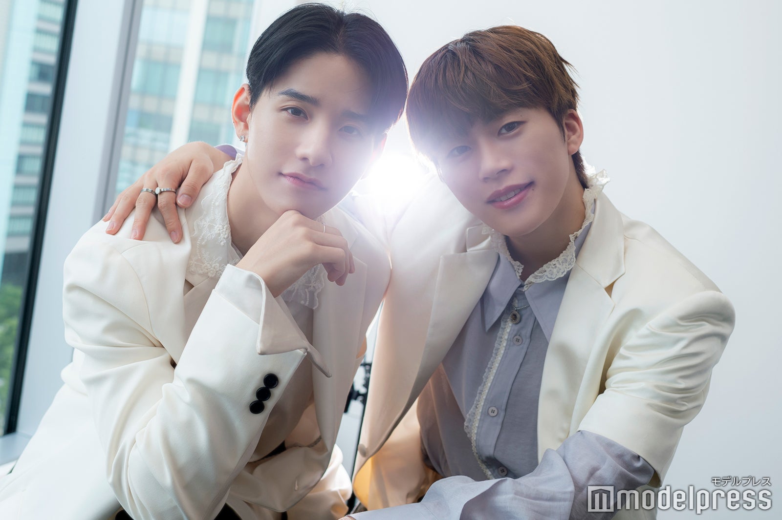 佐藤景瑚、木全翔也（C）モデルプレス