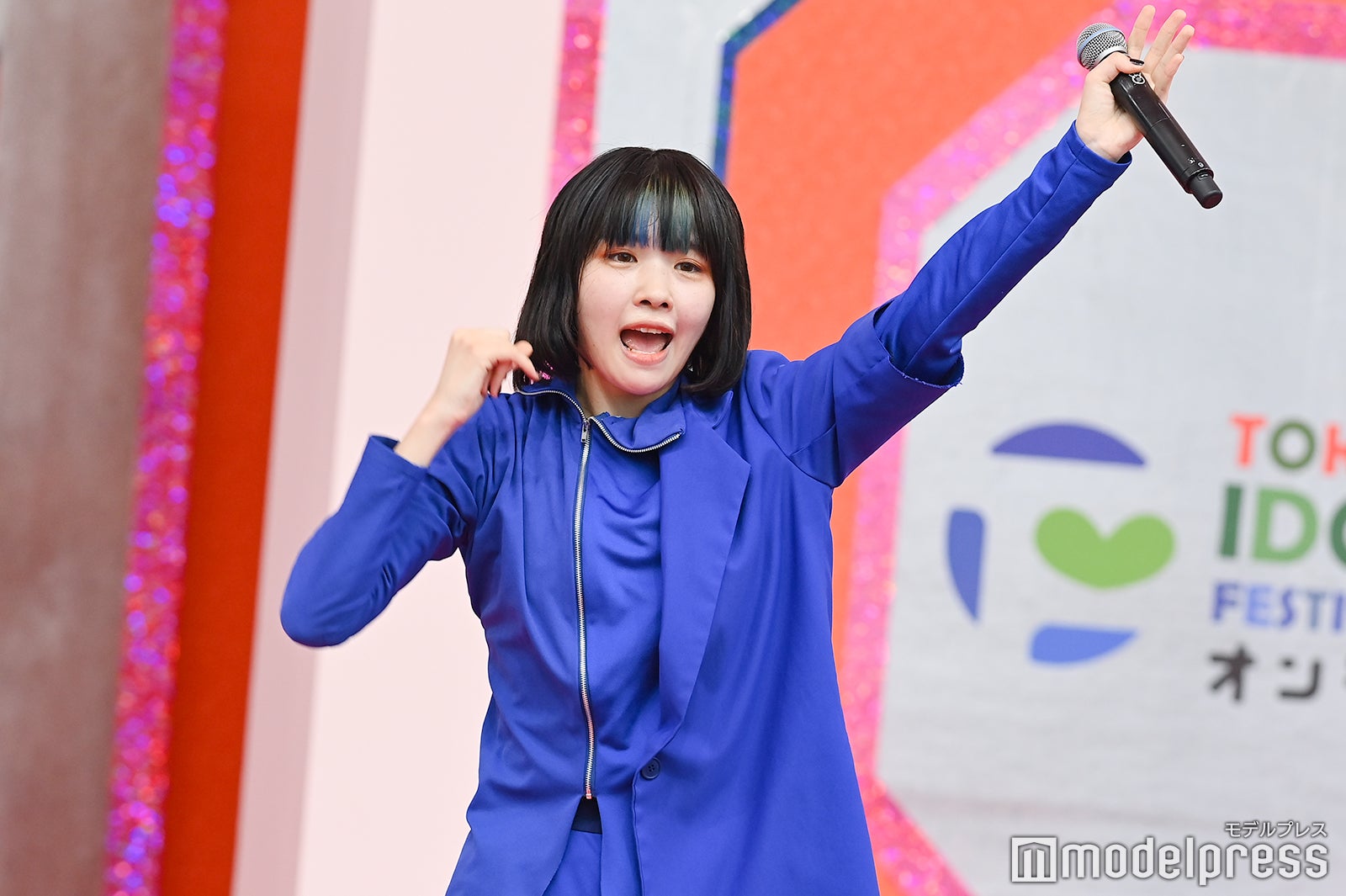 CARRY LOOSE（C）モデルプレス