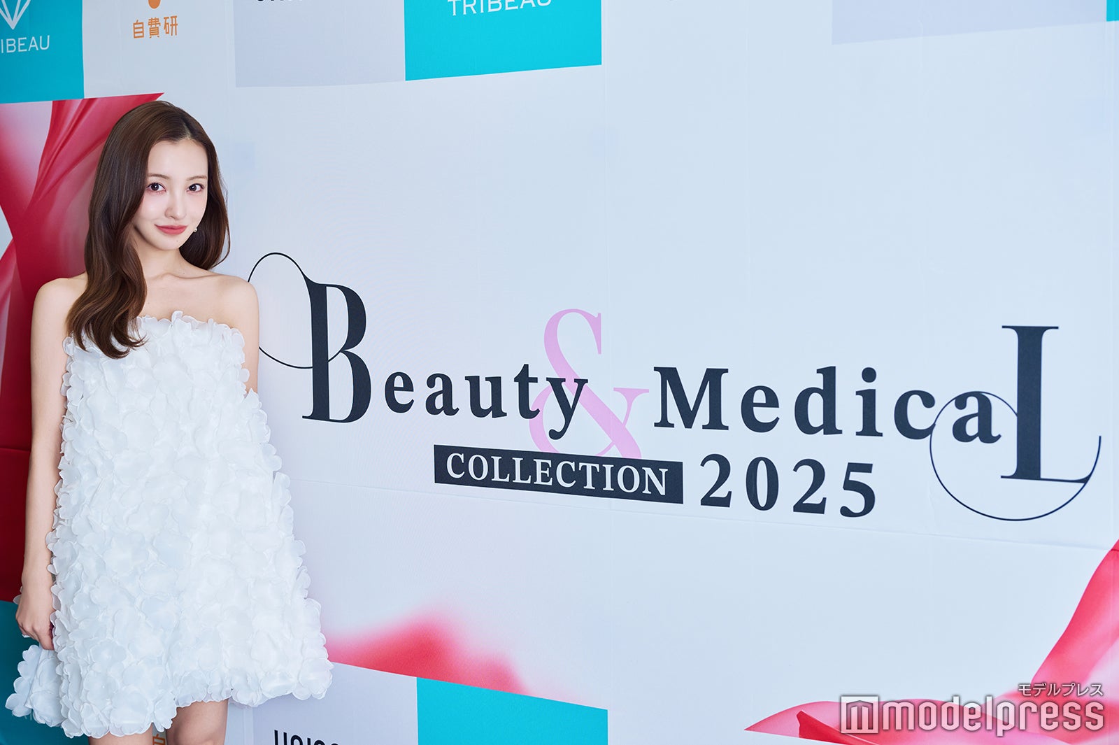 板野友美（C）モデルプレス