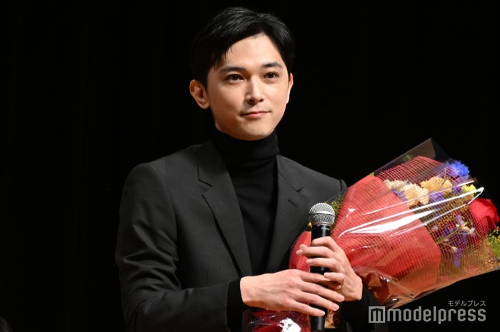 吉沢亮(C)モデルプレス