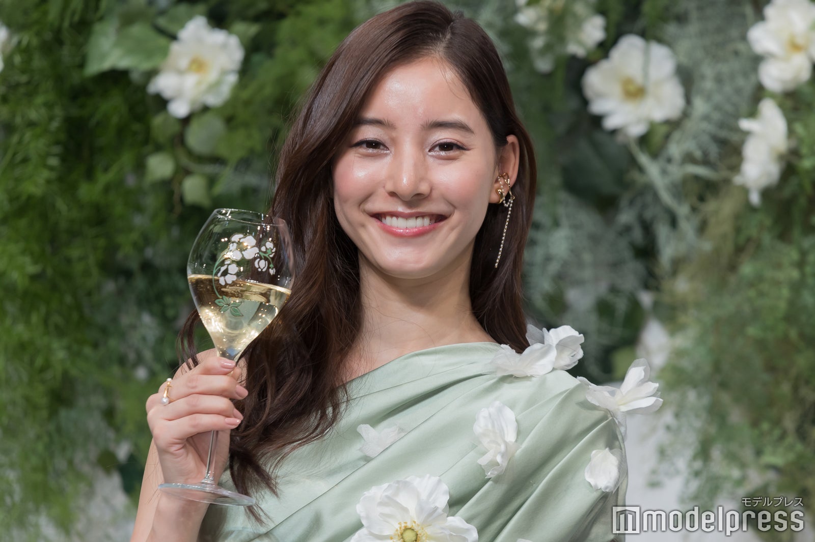 新木優子（C）モデルプレス