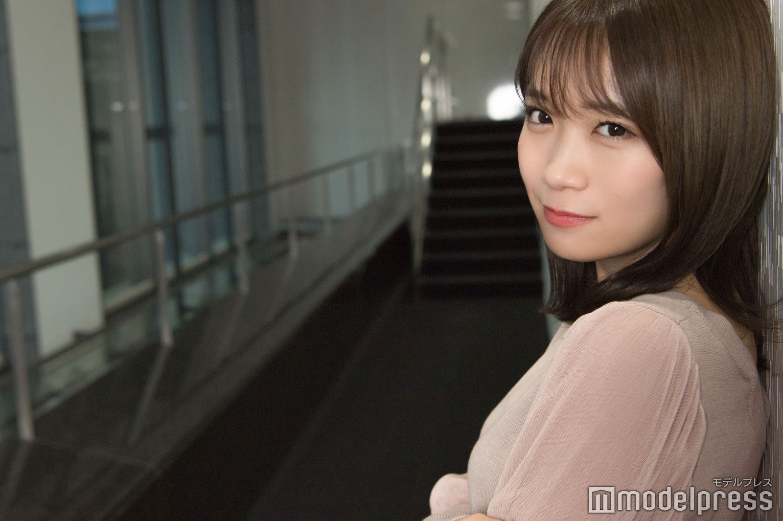乃木坂 秋元真夏 ブレスレット　限界最終値下げ 乃木坂 秋元真夏 ブレスレット 限界最終値下げ 乃木坂 秋元真夏