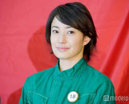 菅野美穂、雛形あきこに“憑依”で「イグアナの娘が闇のパープルアイに」と20年前を懐かしむ声<監獄のお姫さま>