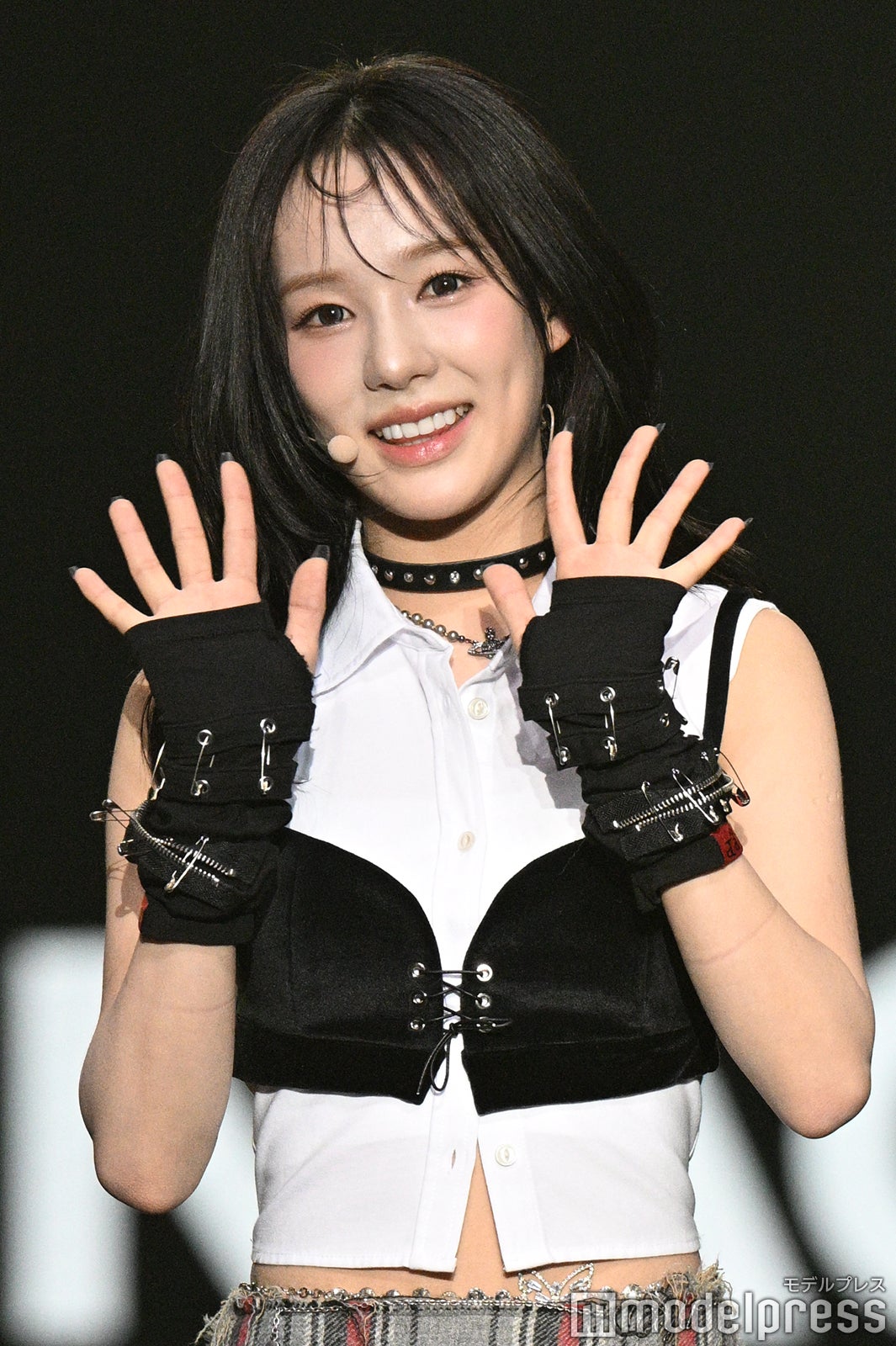 （C）モデルプレス