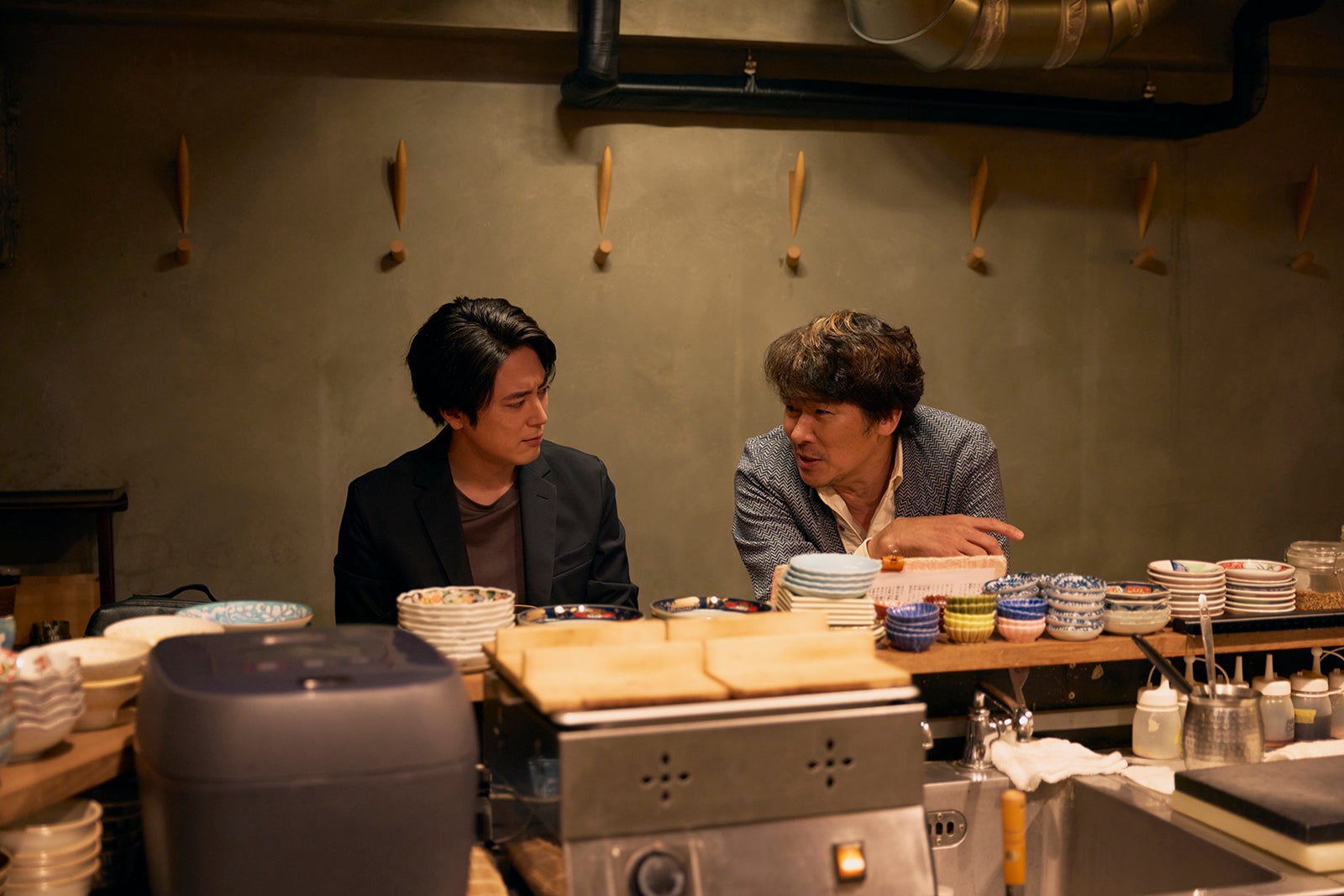 間宮祥太朗、伊原剛志「イグナイト -法の無法者-」第8話（C）TBS