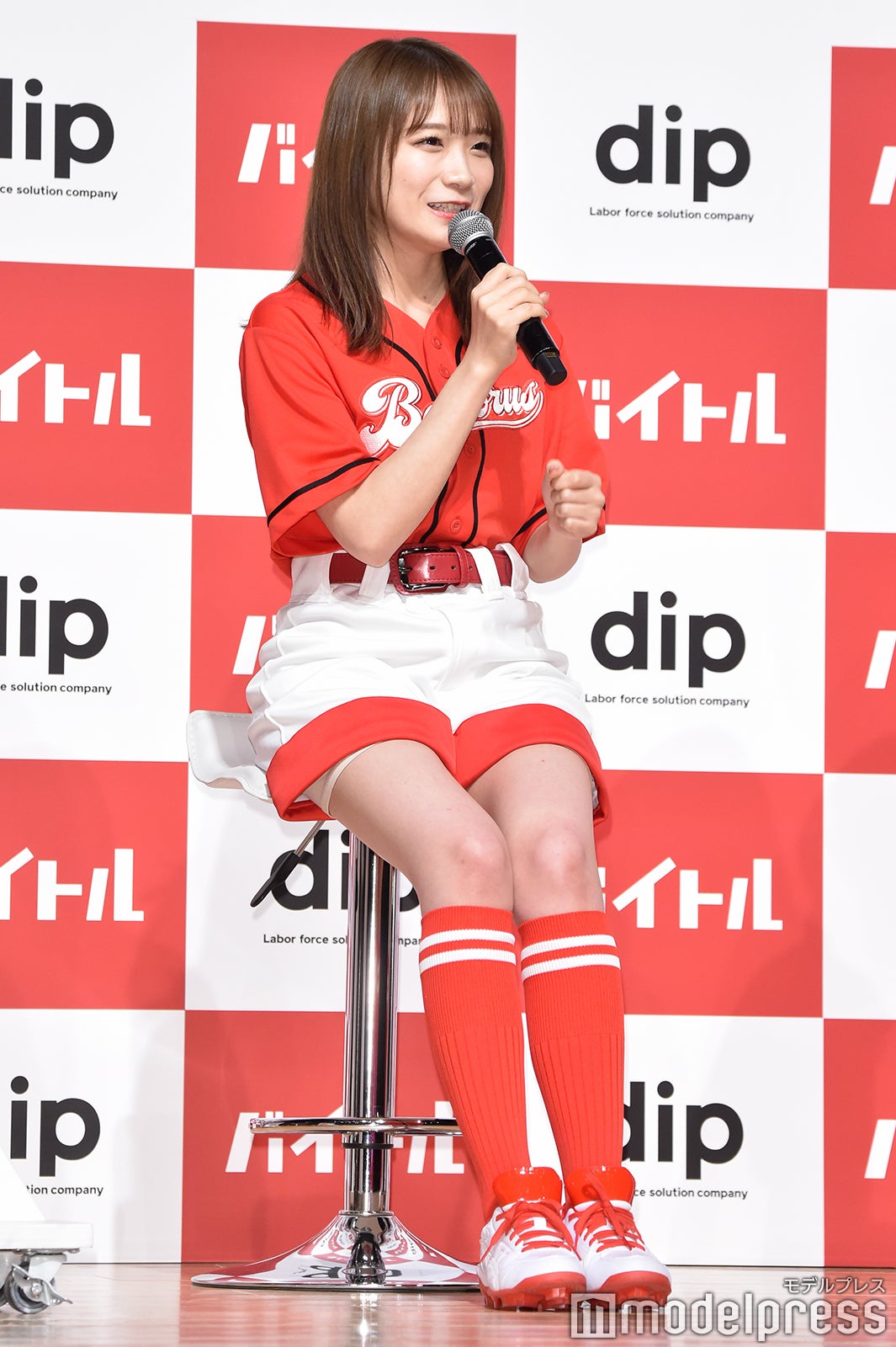 秋元真夏（C）モデルプレス