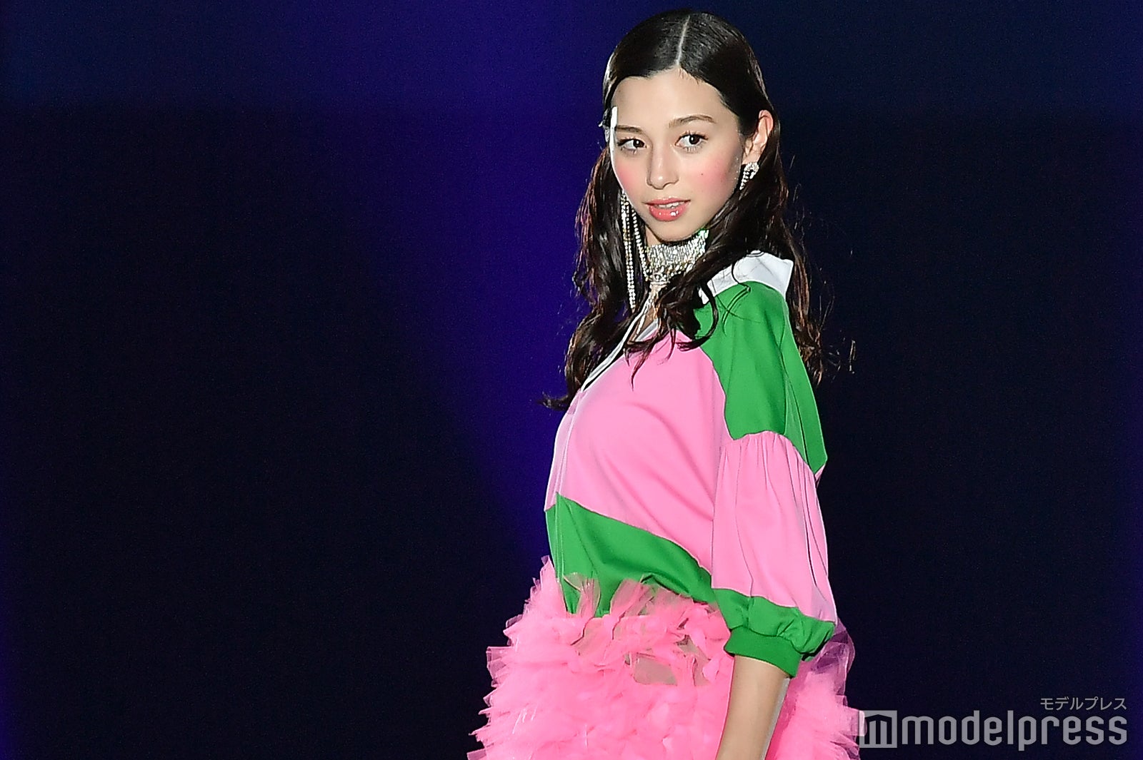 中条あやみ、トップバッターで「TGC熊本2019」初開幕 華やかオーラに大歓声