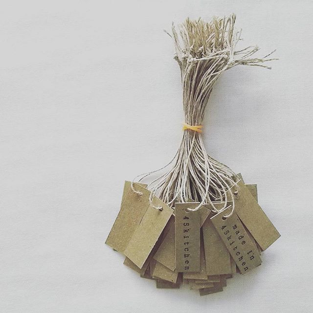 贈り物をもっとおしゃれに 紙袋 ラッピングなら簡単アレンジで大変身 モデルプレス