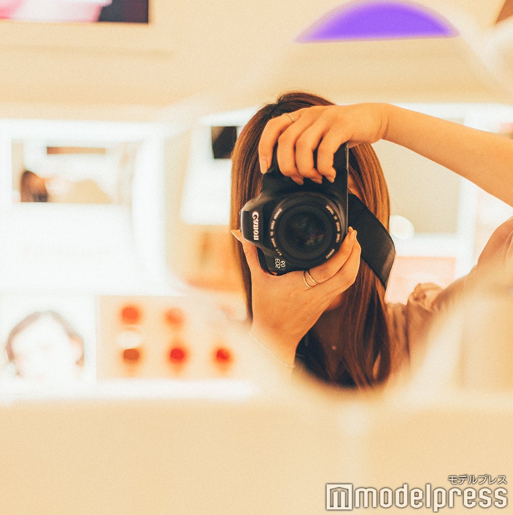 （C）モデルプレス